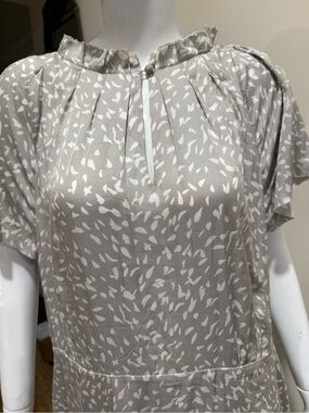 Tailored Rebecca Taylor Size 16 Gray White Print Flutter Sleeve Midi Dress